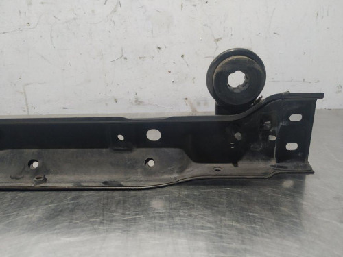  SOPORTE RADIADOR KIA CARENS (RS) 