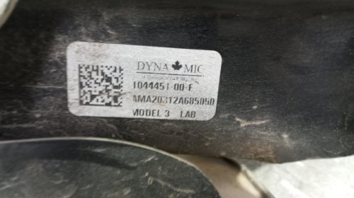 BRAZO SUSPENSION INFERIOR TRASERO DERECHO TESLA MODEL 3 