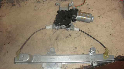 ELEVALUNAS TRASERO DERECHO Nissan QASHQAI (J10) 