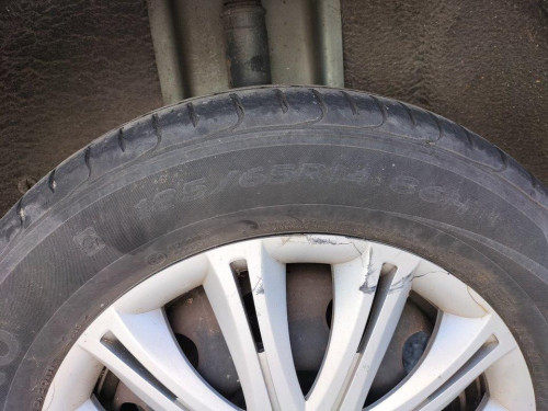  FORD FOCUS BERLINA (CAK) 