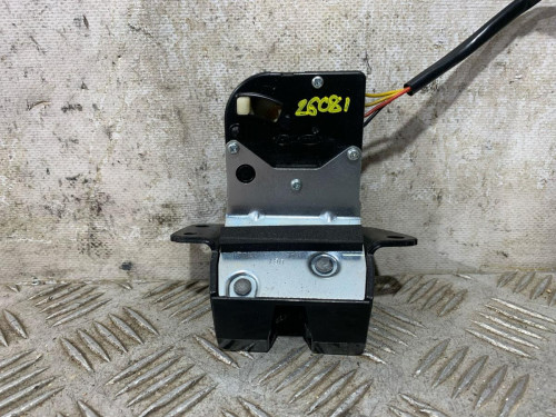 CERRADURA MALETERO / PORTON 