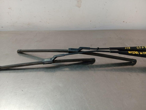  BRAZO LIMPIA DELANTERO DERECHO VOLKSWAGEN PASSAT VARIANT (3G5) 