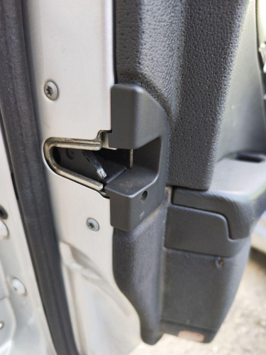  CERRADURA PUERTA DELANTERA IZQUIERDA MERCEDES-BENZ CLASE E (BM 211) BERLINA 