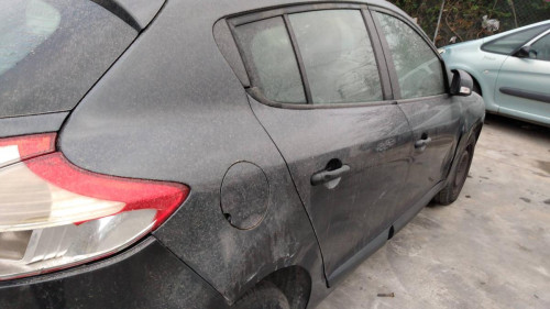  RENAULT MEGANE III BERLINA 5P 