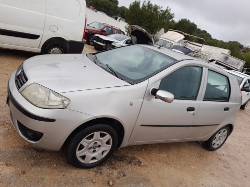 FIAT II PUNTO (188) BERLINA — автомобиль-донор на запчасти 