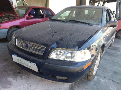 VOLVO S40 BERLINA