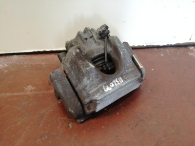 PINZA DE FRENO DELANTERA IZQUIERDA