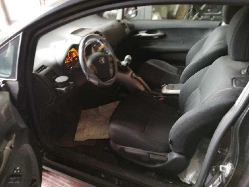 TOYOTA AURIS (E15) — vehículo donante para recambios 