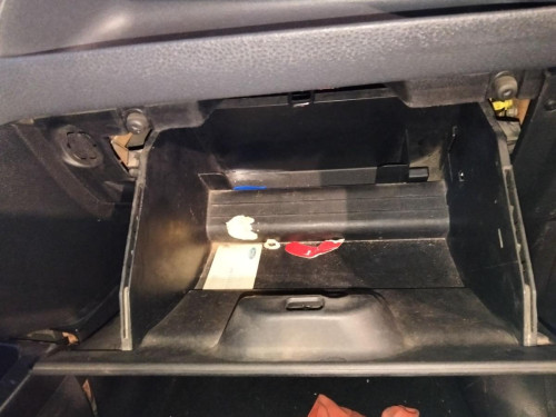 GUANTERA FORD FIESTA (CBK) 