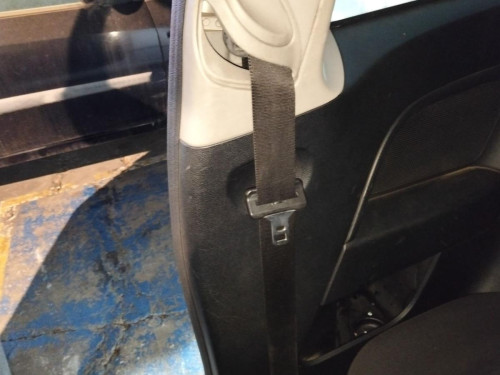 CINTURON SEGURIDAD DELANTERO DERECHO FORD FIESTA (CBK) 