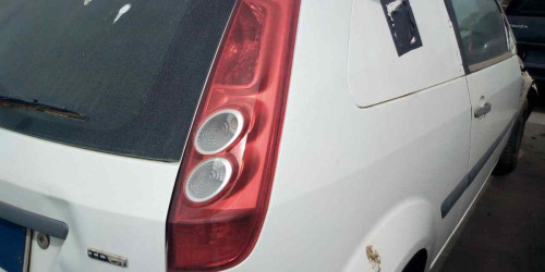 PILOTO TRASERO DERECHO Ford FIESTA (CBK) 