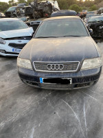 AUDI A6 BERLINA (4B2)