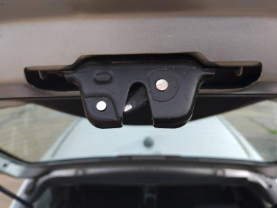 CERRADURA MALETERO / PORTON Peugeot 206 (1998->)