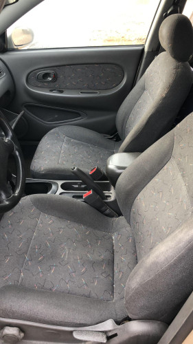 KIA SHUMA — vehículo donante para recambios 
