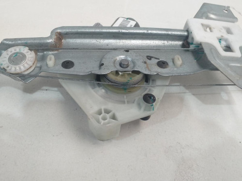 ELEVALUNAS TRASERO DERECHO Ford KA+ (CDU) 
