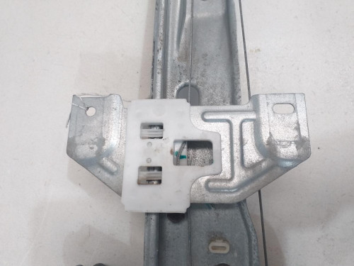 ELEVALUNAS TRASERO DERECHO Ford KA+ (CDU) 