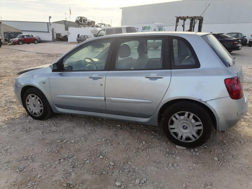 FIAT STILO (192) — автомобиль-донор на запчасти 