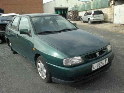 SEAT CORDOBA BERLINA (6K2)