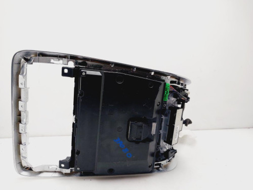 CONSOLA CENTRAL Volvo V60 FAMILIAR 