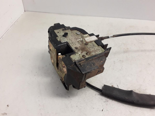CERRADURA PUERTA DELANTERA DERECHA Nissan MICRA (K12E) 