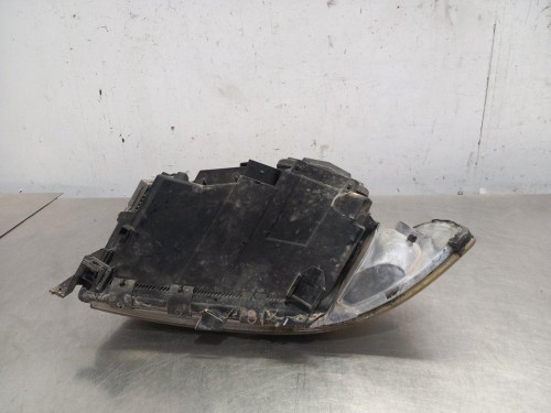  FARO DERECHO AUDI A8 (D2) 