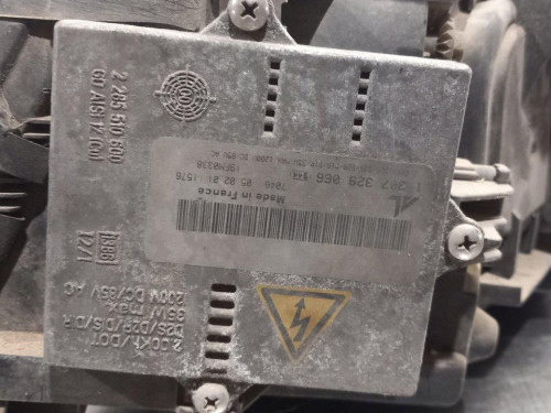  FARO DERECHO AUDI A8 (D2) 