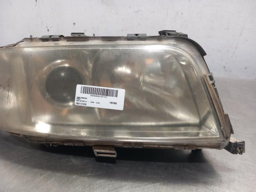  FARO DERECHO AUDI A8 (D2) 