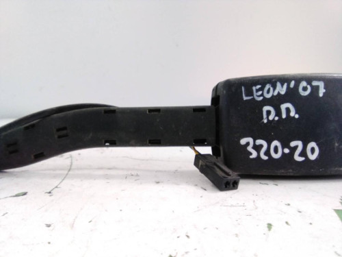  ENGANCHE CINTURON DELANTERO DERECHO SEAT LEON (1P1) 