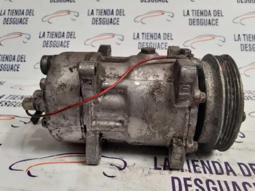  COMPRESOR AIRE ACONDICIONADO 
