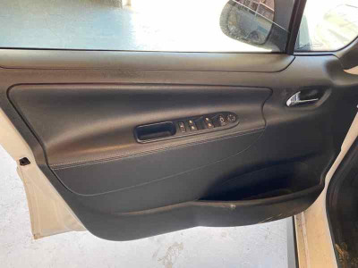 PEUGEOT 207 SW