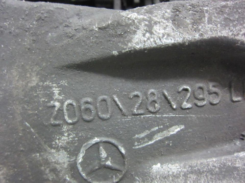  PINZA DE FRENO DELANTERA IZQUIERDA Mercedes-Benz CLASE C (BM 202) BERLINA 