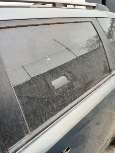 LUNA TRASERA IZQUIERDA KIA CARNIVAL 