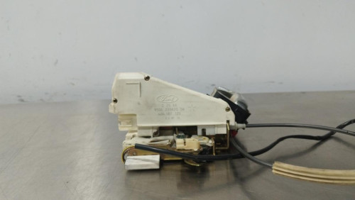  CERRADURA PUERTA DELANTERA IZQUIERDA 