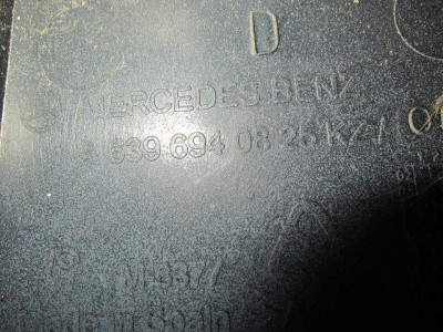 PUNTERA PARAGOLPES TRASERA DERECHA, MERCEDES-BENZ, VIANO (639)