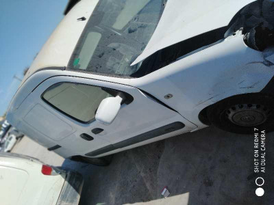 NISSAN KUBISTAR (X76)