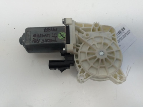  MOTOR ELEVALUNAS TRASERO IZQUIERDO CHRYSLER JEEP CHEROKEE 