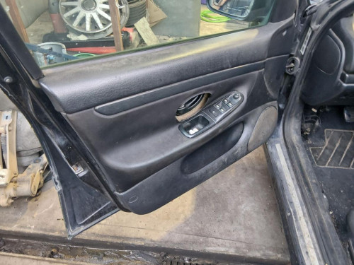 PEUGEOT 406 BERLINA (S1/S2) — автомобиль-донор на запчасти 