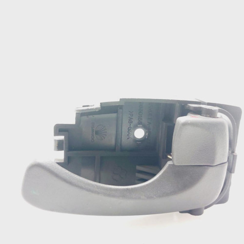  MANETA INTERIOR TRASERA DERECHA DAEWOO NUBIRA BERLINA 