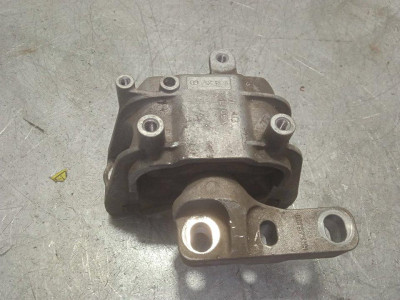 SOPORTE MOTOR DERECHO, VOLKSWAGEN, GOLF VI (5K1)(10.2008)