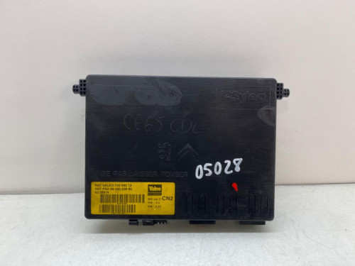 CAJA RELES / FUSIBLES Citroen XSARA BERLINA 