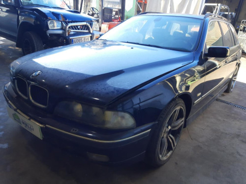  BMW SERIE 5 TOURING (E39) 
