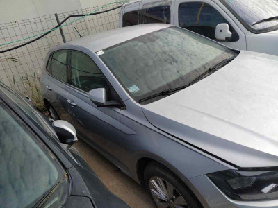 VOLKSWAGEN POLO VI (AW1)(08.2017)