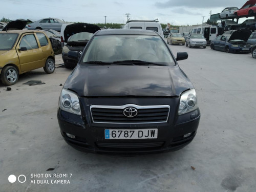  TOYOTA AVENSIS BERLINA (T25) 