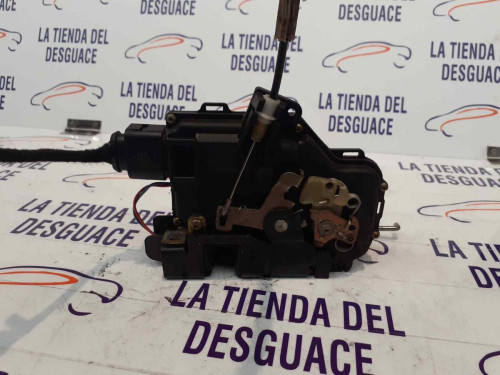  CERRADURA PUERTA DELANTERA DERECHA 