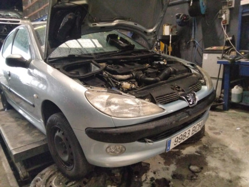 PEUGEOT 206 — автомобиль-донор на запчасти 