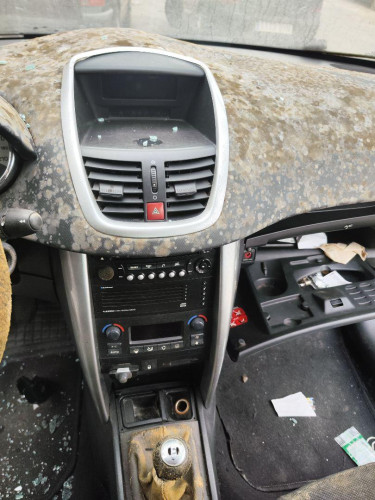 CONSOLA CENTRAL Peugeot 207 