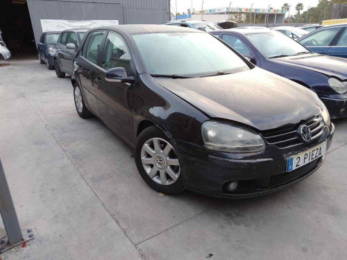 VOLKSWAGEN GOLF V (1K1)(10.2003) — vehículo donante para recambios 