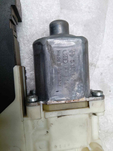  MOTOR ELEVALUNAS DELANTERO IZQUIERDO PEUGEOT 407 