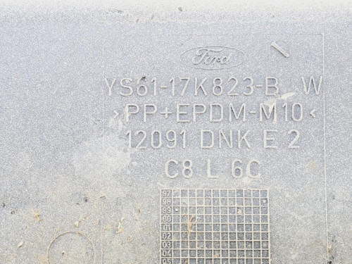  PARAGOLPES TRASERO FORD FIESTA BERLINA 