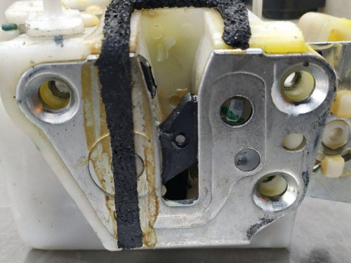  CERRADURA PUERTA TRASERA IZQUIERDA SUZUKI ALTO (AMF310) 